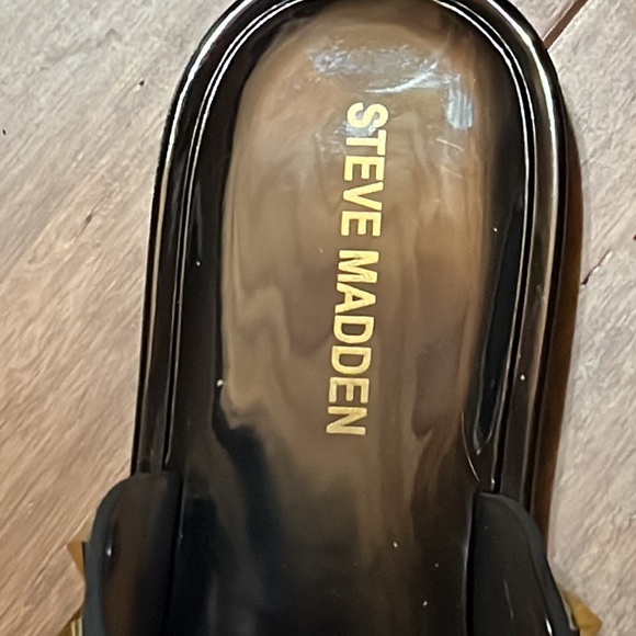 New never worn sz 8 but fits a 7 - Picture 3 of 6